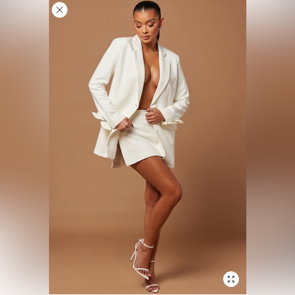 Chic Cream Bow Blazer Skirt Set